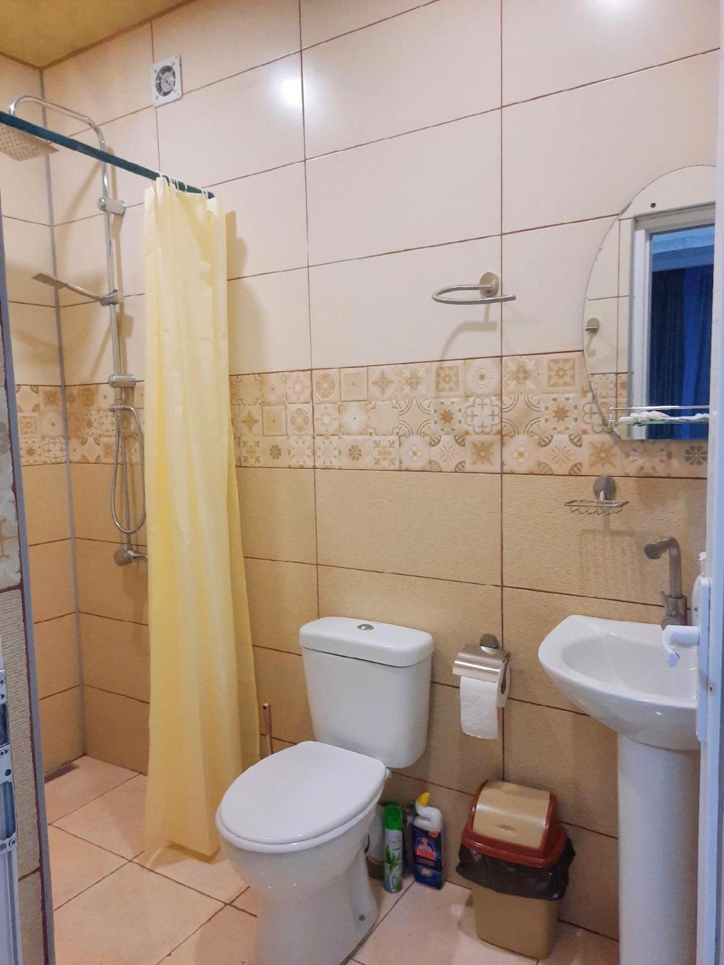 Inaisi Hotel Кутаиси Стая снимка